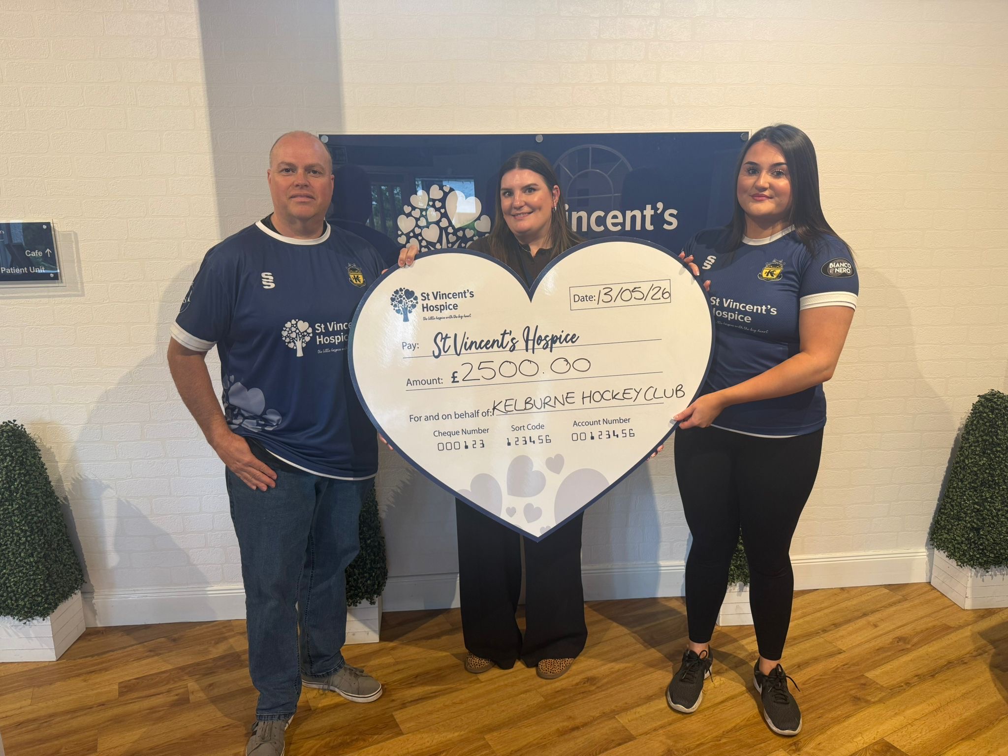 Kelburne Hockey Club Raises £2,500 for St Vincent’s Hospice Through Summer 6s Event